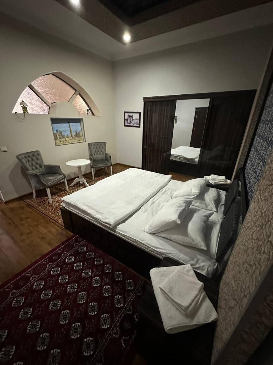 Turkistan Hotel Kogon 외부 사진